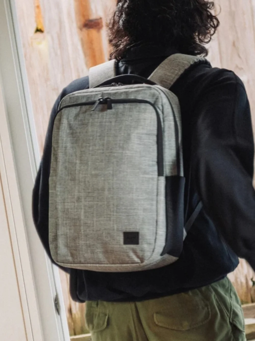 Herschel Supply Company modern gray